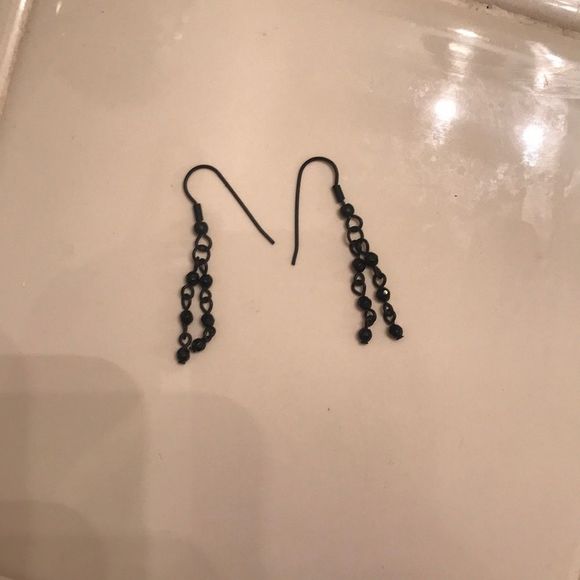 Black beaded earrings  - Picture 1 of 1
